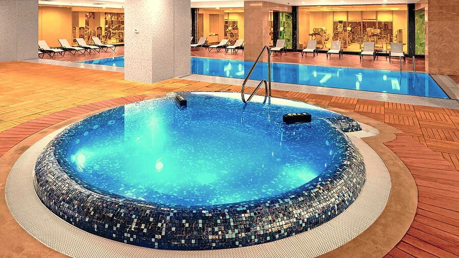 The Green Park Pendik