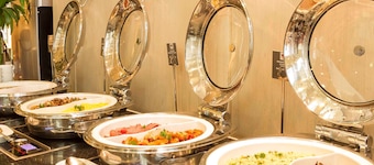 ibis Sharq Kuwait