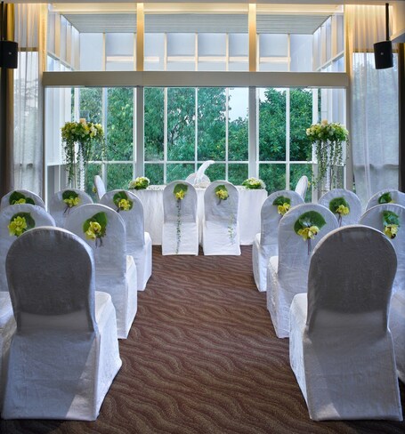 Hotel Fort Canning - Image 8