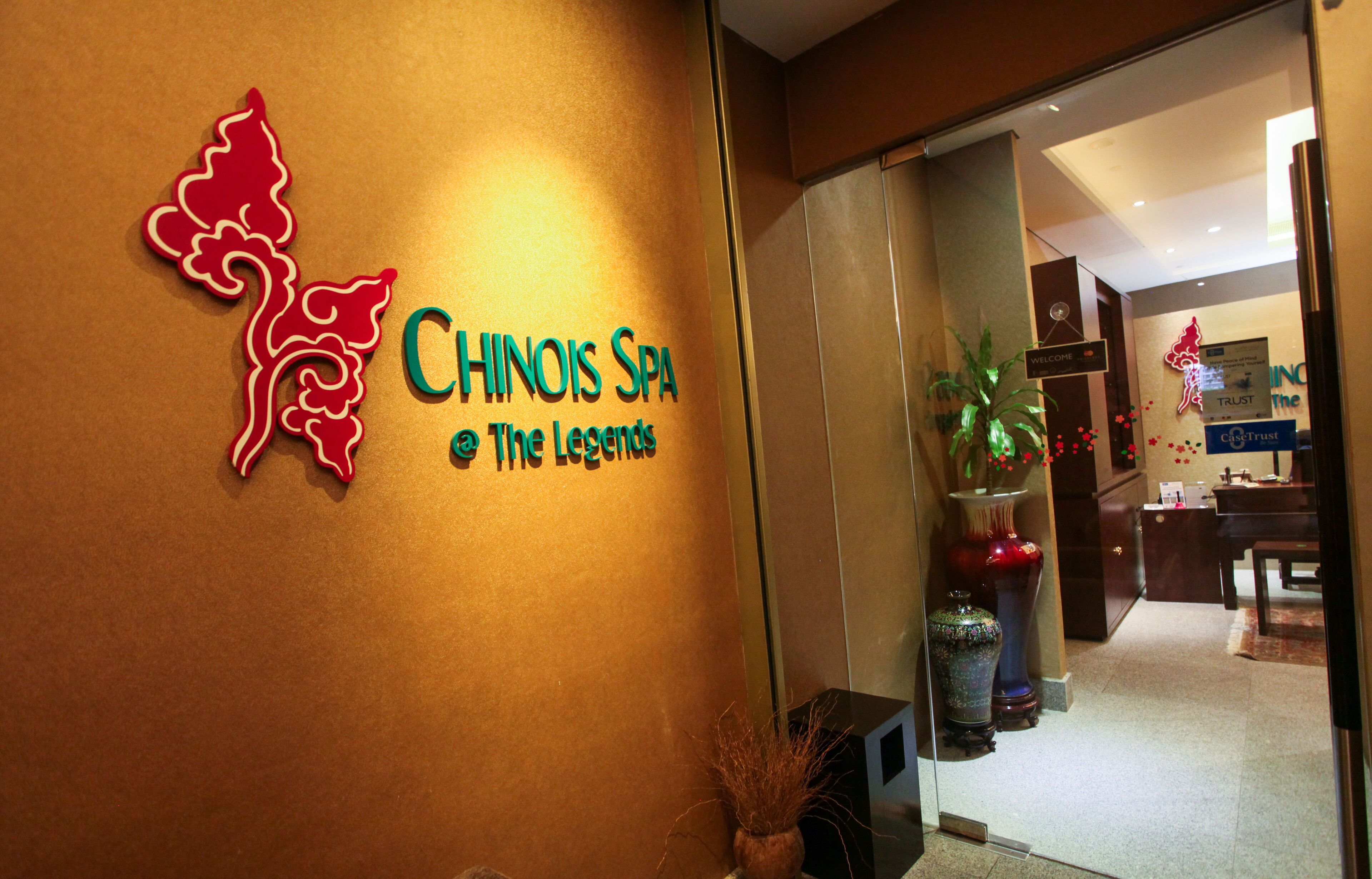 Photo - METT Singapore