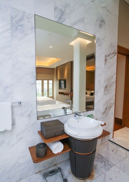 Hotel Fort Canning - Image 23