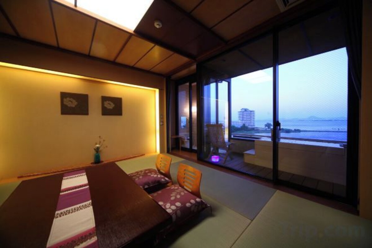 Huuga Japanese Style Room with Open Air Bath