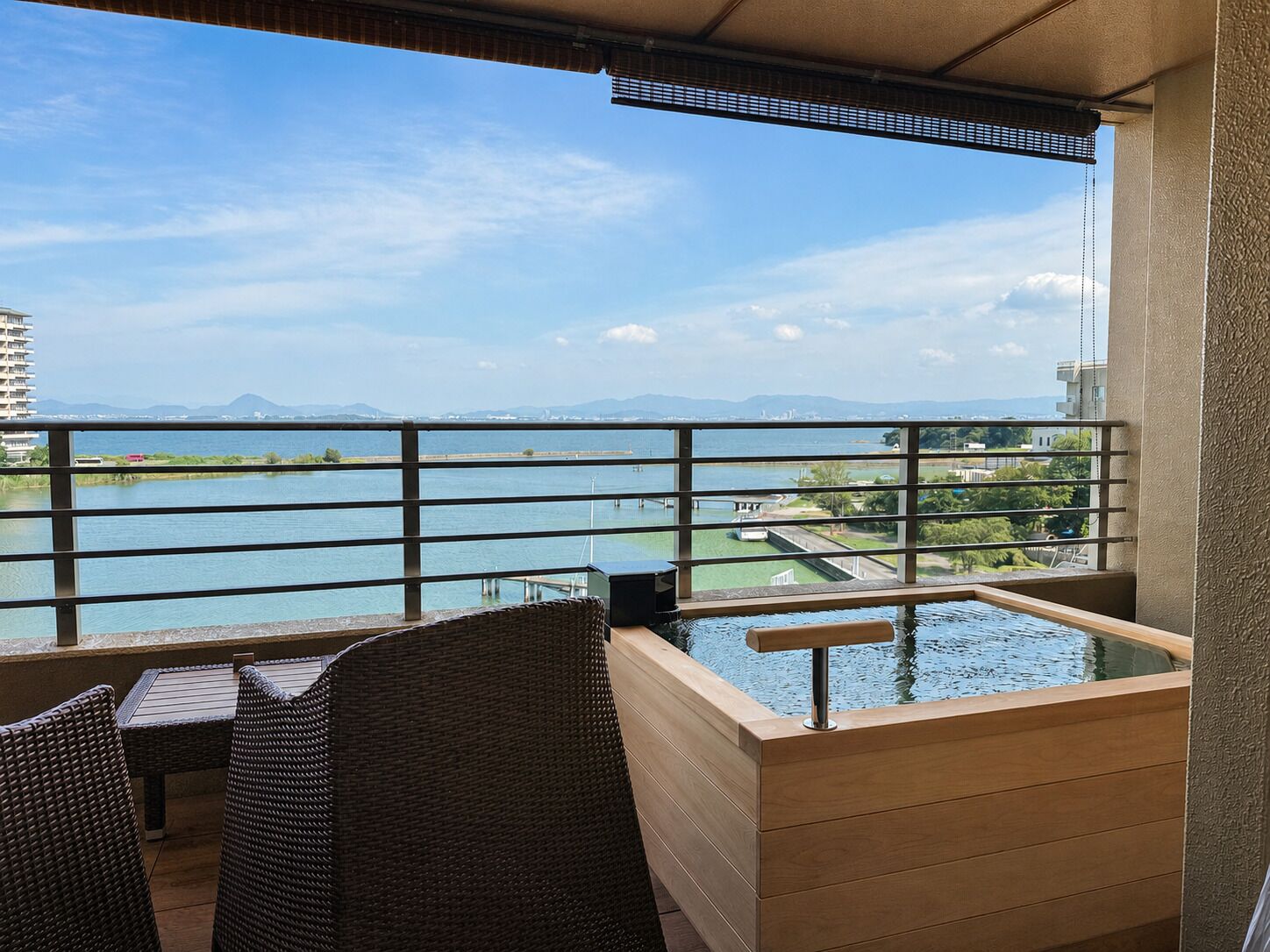 Biwa No Kaze Japanese Style Room with Private Natural Hot Spring Open-Air Bath - Non-Smoking