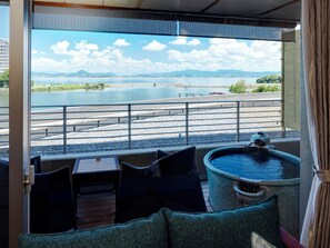 Quarto luxo, para não fumantes (Biwa No Kaze Japanese Style Triple) | Vista do quarto