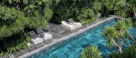 2 outdoor pools, pool umbrellas, pool loungers