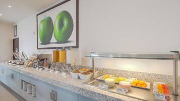 Breakfast, lunch and dinner served