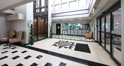 Quality Inn & Suites Mattoon South