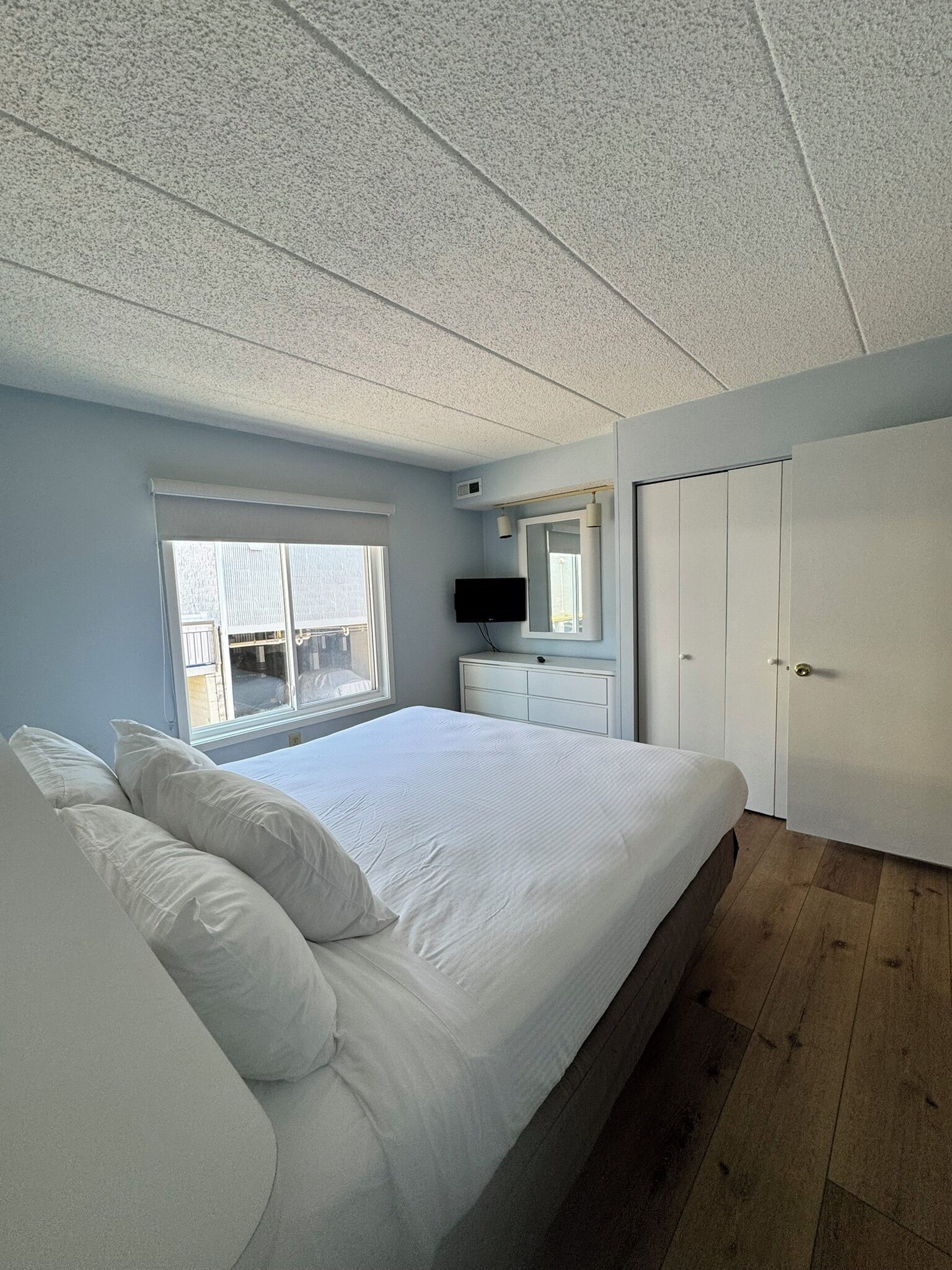 One Bedroom Suite with Living Room | 1 bedroom, free WiFi, bed sheets