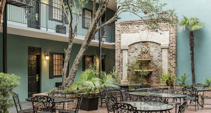 Indigo Inn