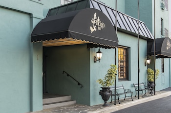 Hotel Exterior at Indigo Inn