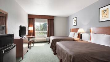 Ropa de cama de alta calidad y escritorio