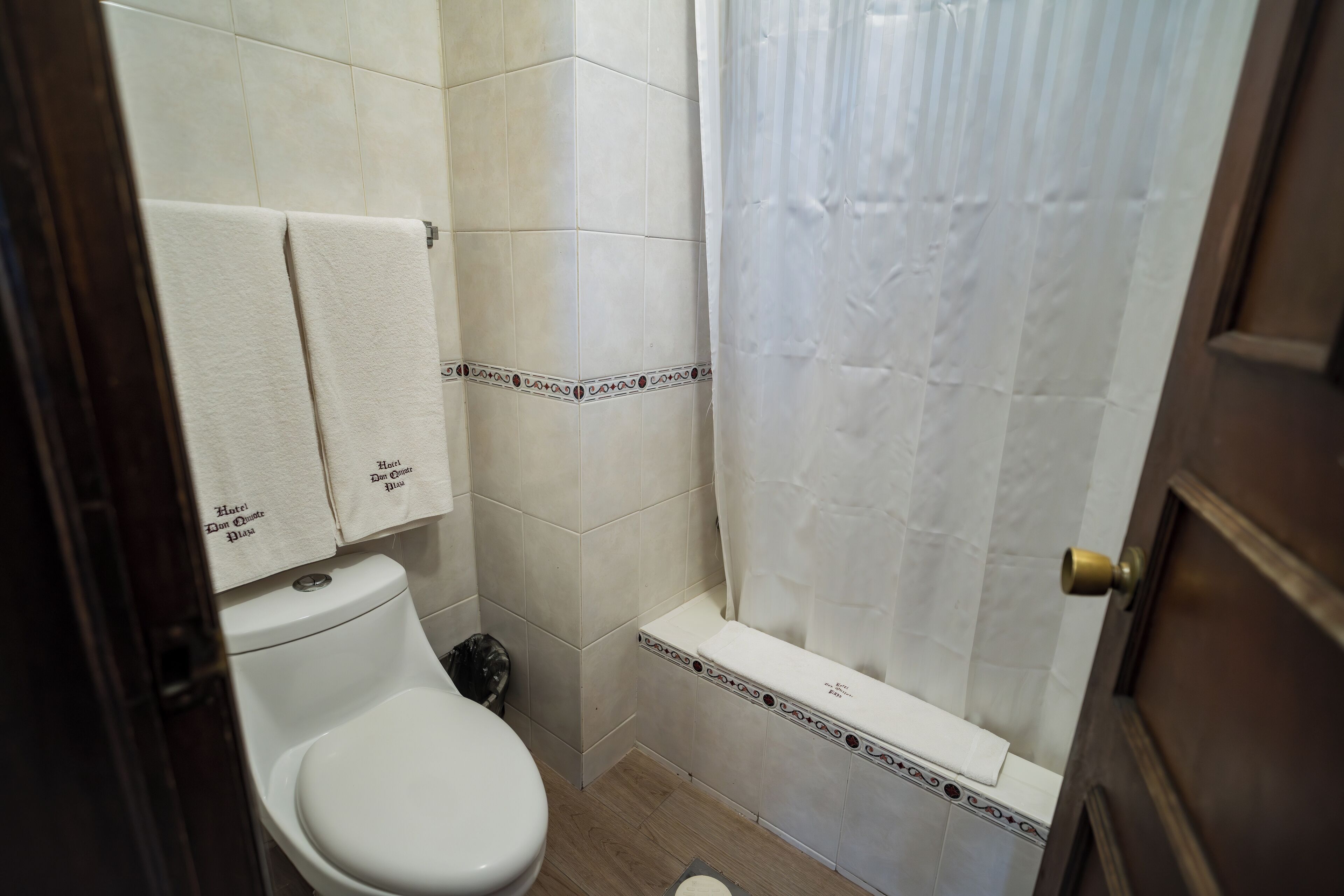 Foto - Hotel Don Quijote Plaza