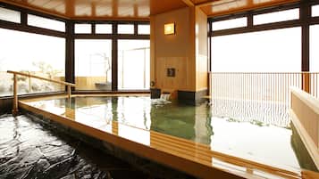 屋内プール