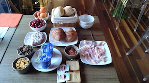 Daily buffet breakfast (EUR 8 per person)
