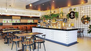 Buffet breakfast on weekends (EUR 8.25 per person)