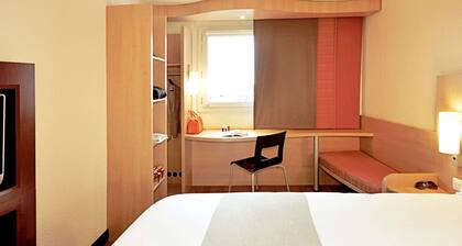 ibis Oviedo