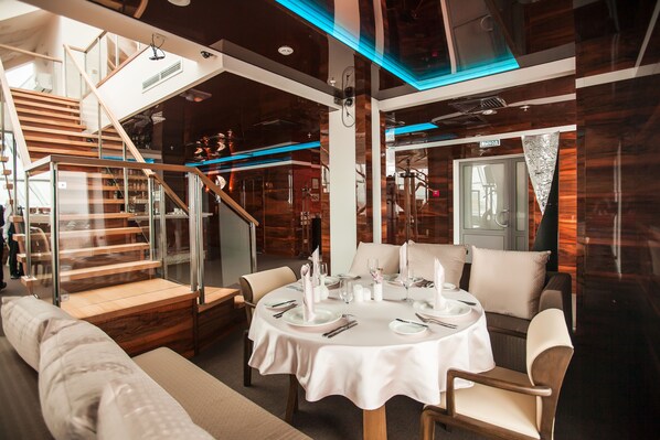 Restaurant - Remezov (Tyumen)