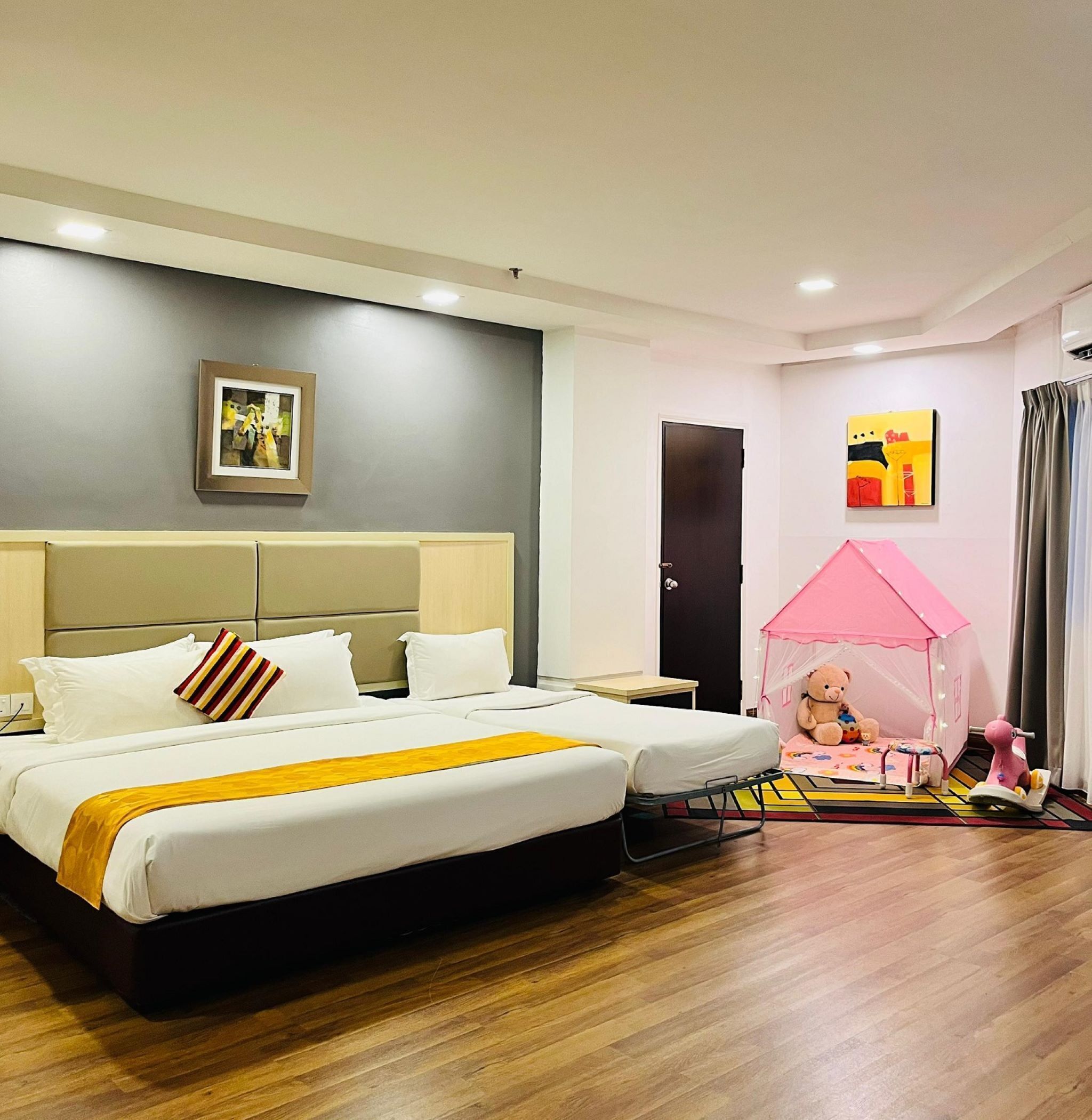 In-room safe, iron/ironing board (on request), rollaway beds (surcharge)