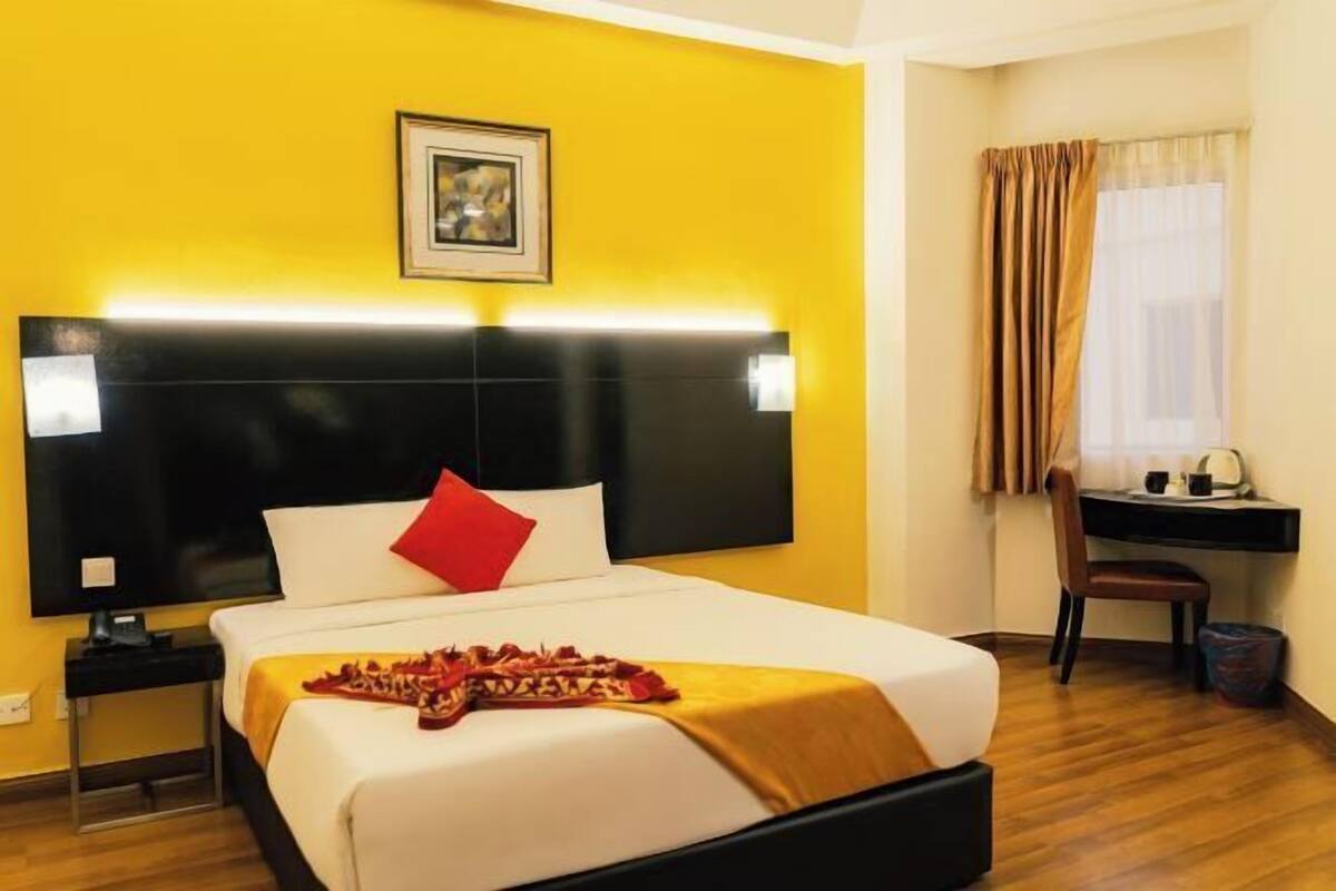 In-room safe, iron/ironing board (on request), rollaway beds (surcharge)