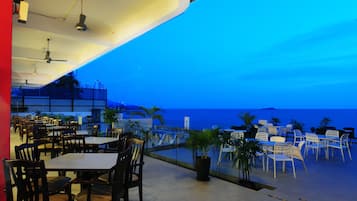 Quang cảnh nhìn từ nơi lưu trú