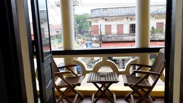 Pemandangan dari hartanah