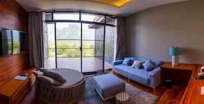 View from property - Inthira Vang Vieng (Vang Vieng)
