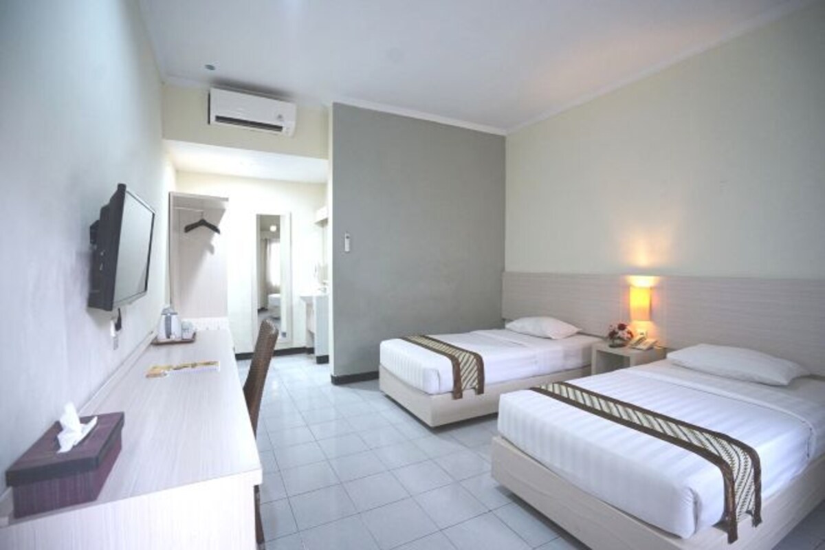 ตู้นิรภัยในห้องพัก, โต๊ะทำงาน, เตียงเสริม/เปล, Wi-Fi ฟรี