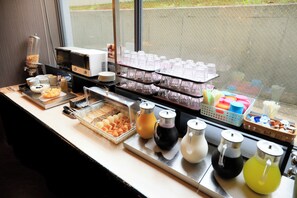 Frukostbuffé varje dag mot avgift