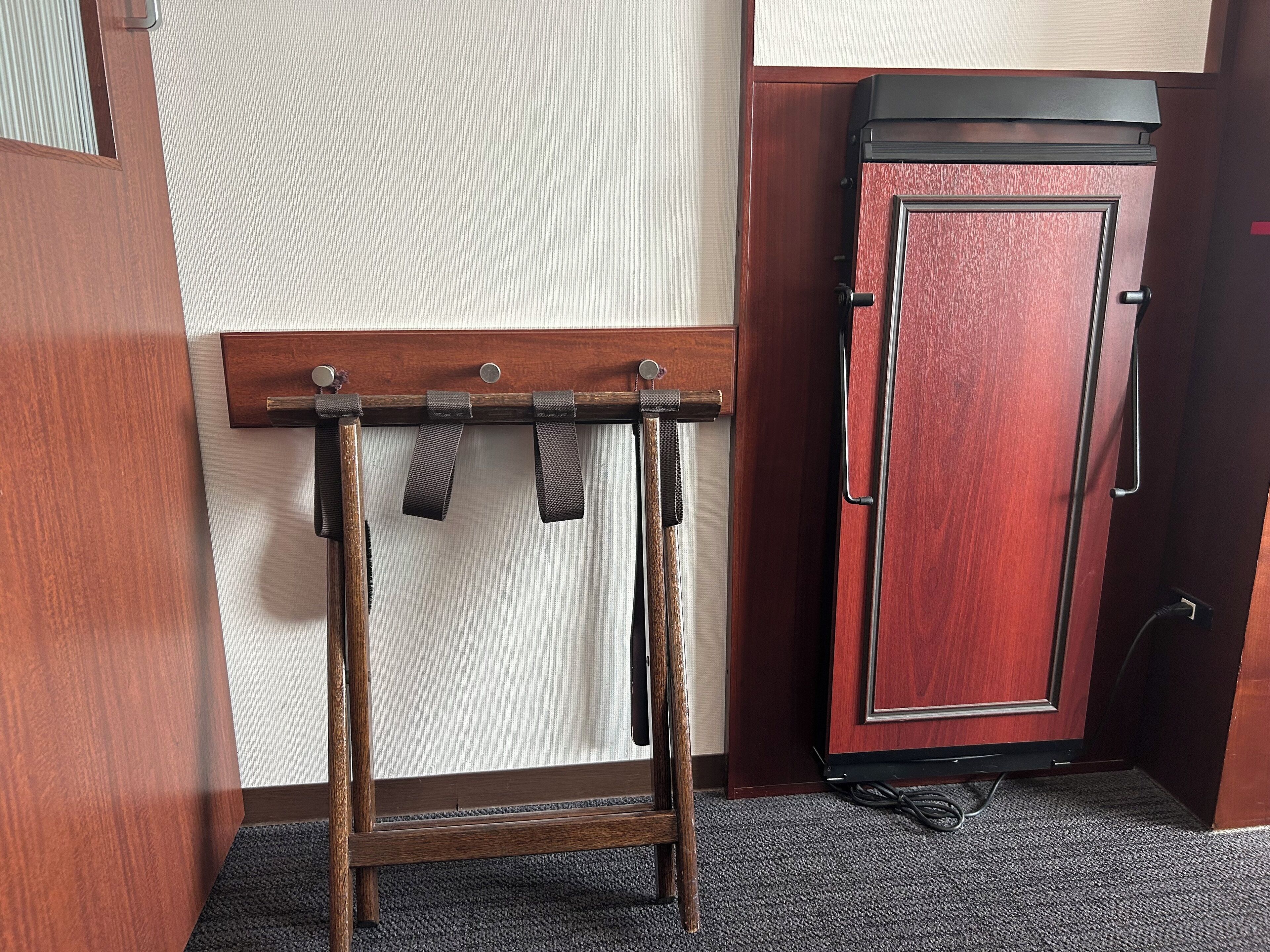 premium bedding, down duvets, select comfort beds, in-room safe