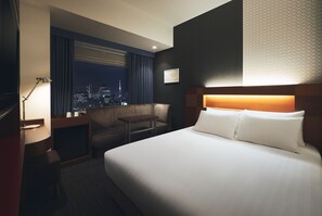 Premium bedding, down duvets, Select Comfort beds, in-room safe - Lotte City Hotel Kinshicho (Tokyo)