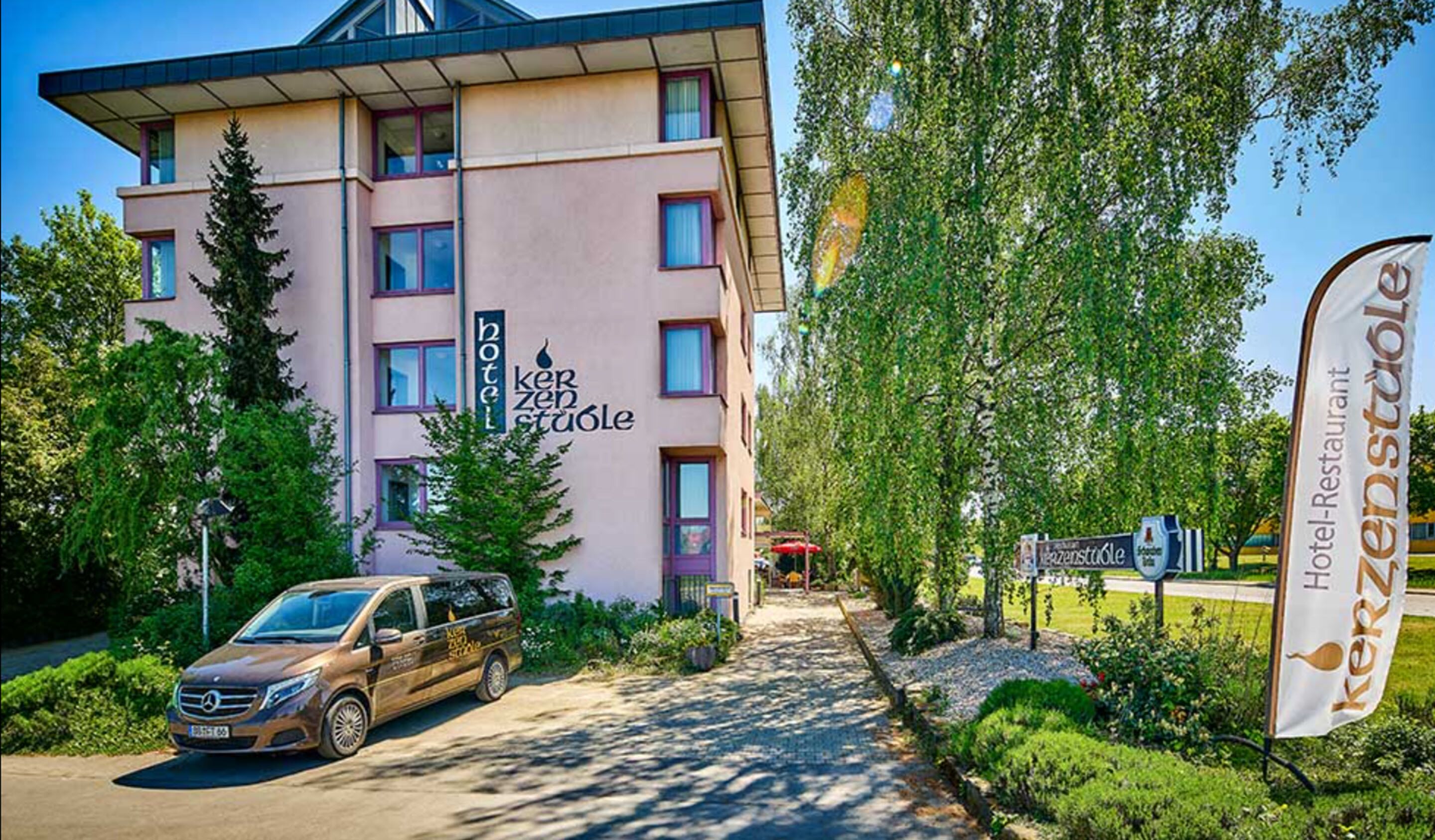 المنشأة من الخارج