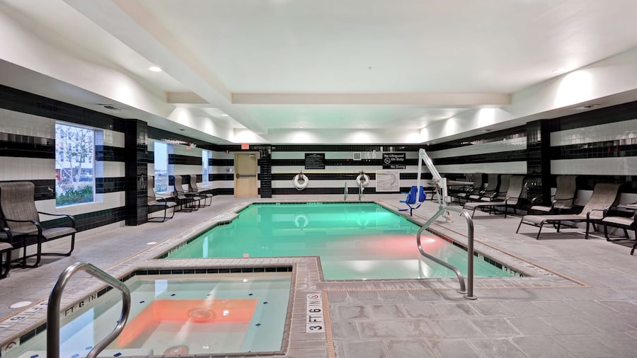 Hampton Inn & Suites San Antonio/Northeast I-35