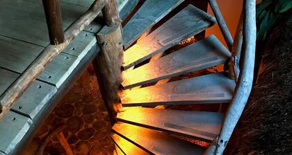 Lo Nuestro Petit Hotel