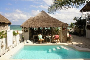 Outdoor pool, sun loungers