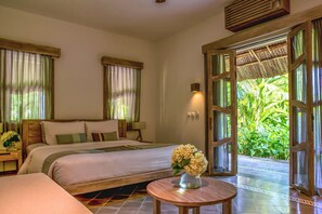 Superior Sapa House | Sengetøy av topp kvalitet, dundyner, minibar og safe på rommet