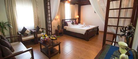 Suite, 1 trĂšs grand lit | Vue de la chambre