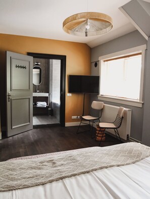 Junior Suite | Premium bedding, individually decorated, individually furnished, desk - Zoomers aan het Bos (Castricum)