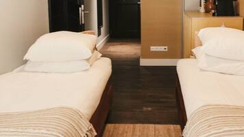 Deluxe Double or Twin Room | Premium bedding, individually decorated, individually furnished, desk