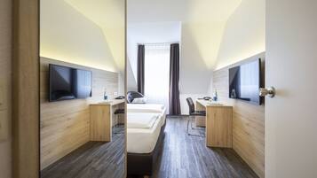 Literie hypoallergénique, bureau, rideaux occultants, Wi-Fi gratuit