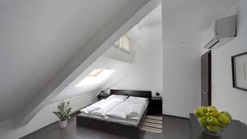 Minibar, in-room safe, desk, blackout drapes