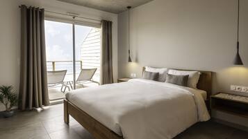 1 bedroom, pillowtop beds, in-room safe, desk