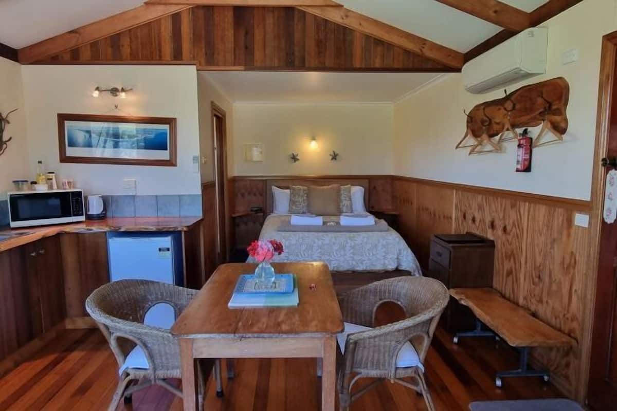 2 camere, con stile personalizzato, con arredamento individuale