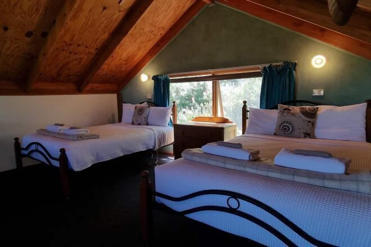 2 camere, con stile personalizzato, con arredamento individuale