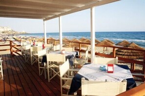 Outdoor dining - Ganimede (Sperlonga)