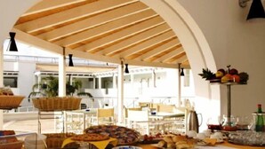 Outdoor dining - Ganimede (Sperlonga)