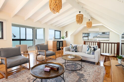 Prana Lodge