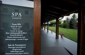 Sauna, hot tub, Turkish bath, body treatments, facials, reflexology - Hotel Pessets & Spa (Sort)