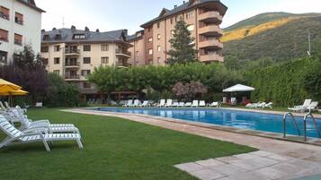 Indoor pool, outdoor pool, sun loungers
