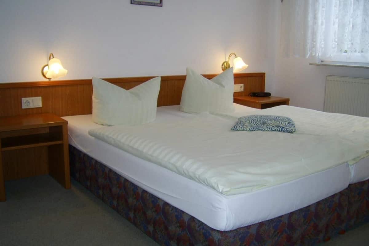 1 bedroom, desk, soundproofing, iron/ironing board