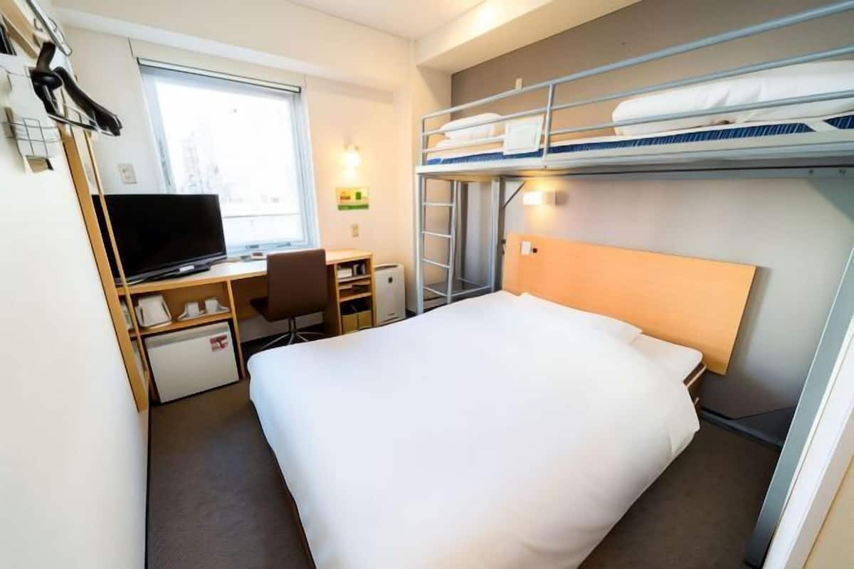 1 chambre, bureau, espace de travail pour ordinateur portable